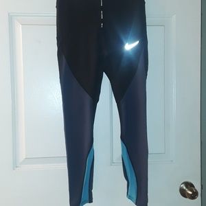Nike leggings